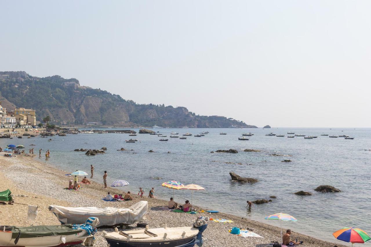 Appartement Casa Amica à Giardini-Naxos Extérieur photo