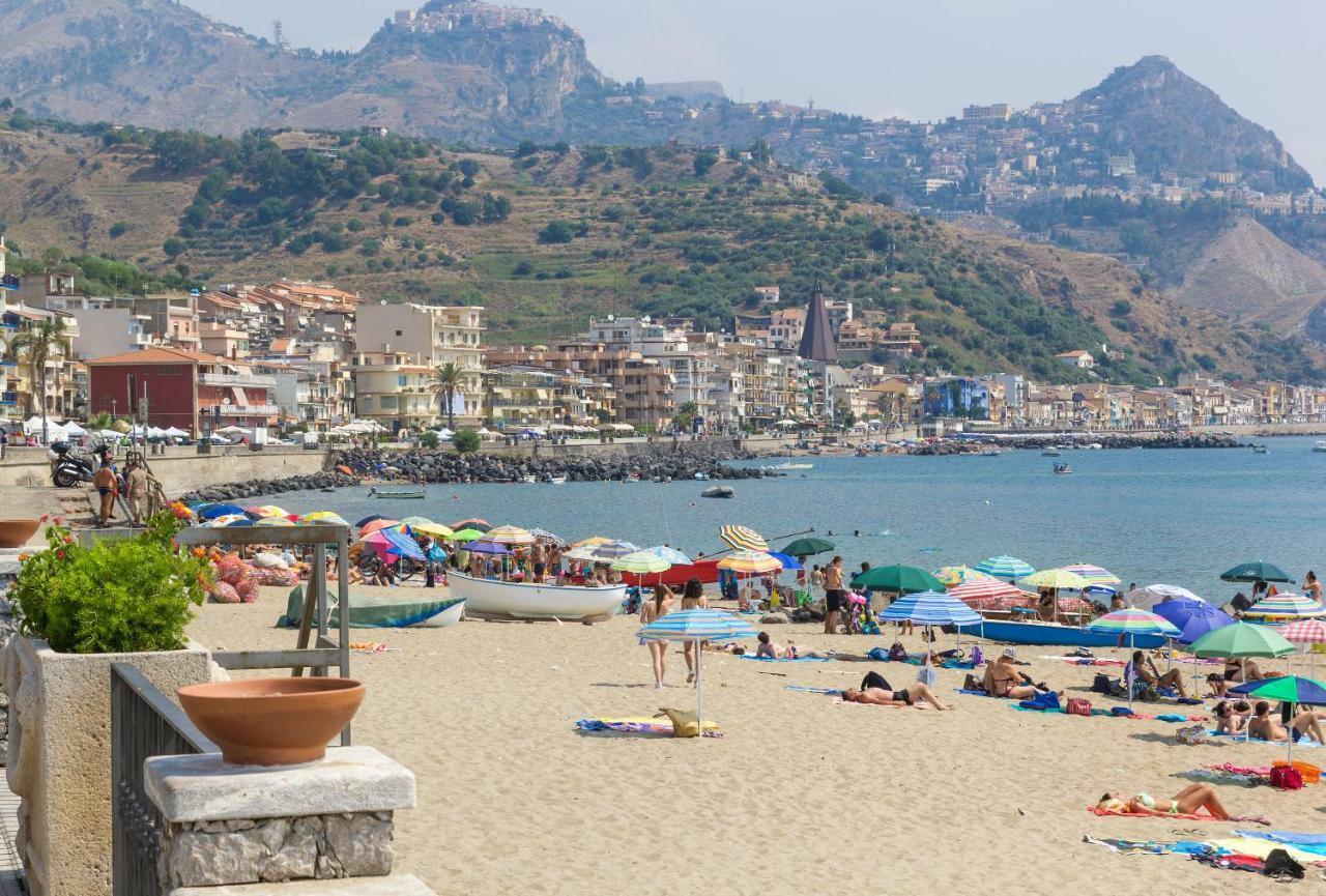 Appartement Casa Amica à Giardini-Naxos Extérieur photo